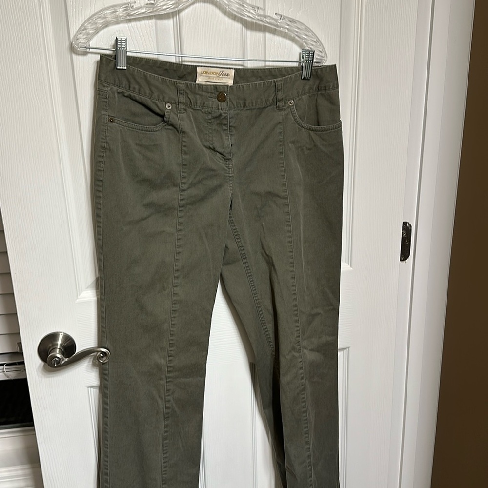 London Jean Chino in Khaki green. The Christine Fit